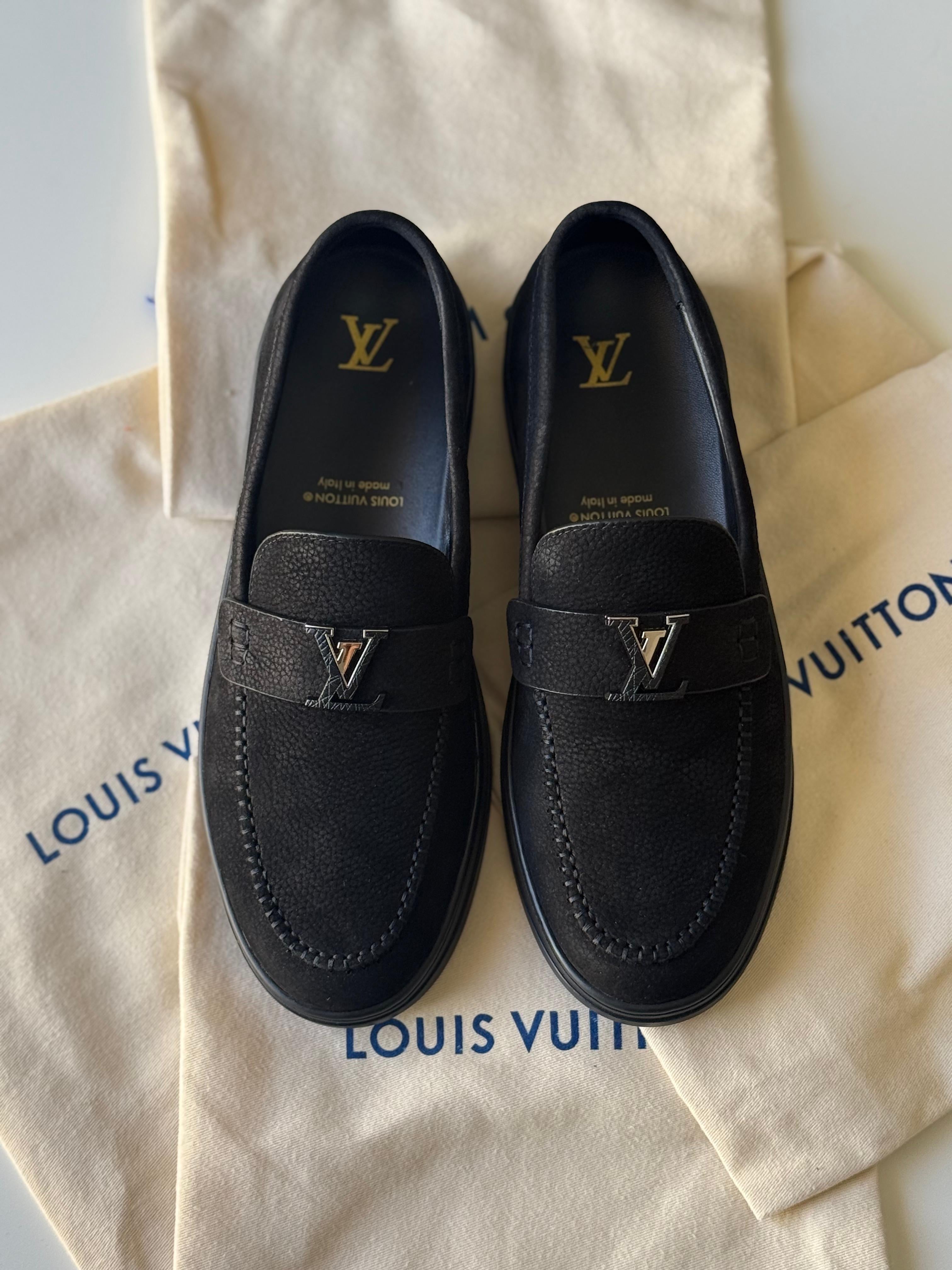 LV MANS SHOES